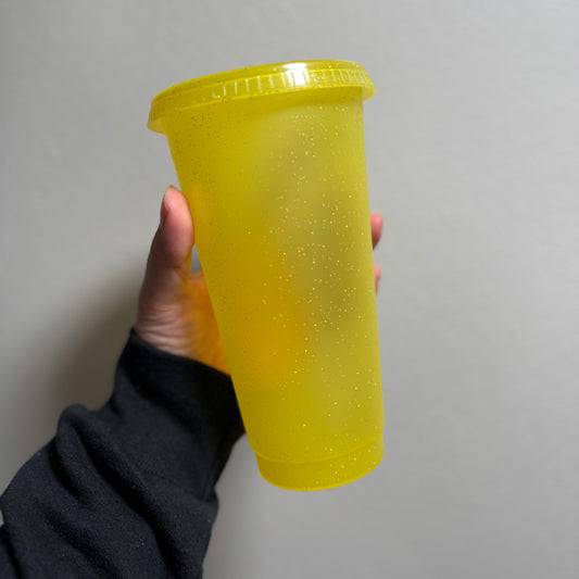 Reusable Glittery 24oz Plastic Cold Cup